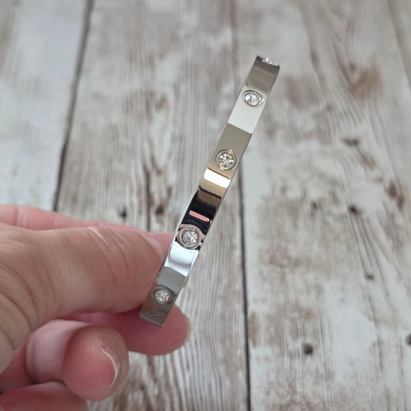 Women's Bangle Bracelet One Size Silver - Picture 2 of 4